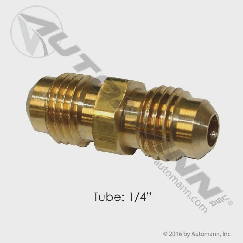 177.8424 - SAE Union Coupling 1/4in
