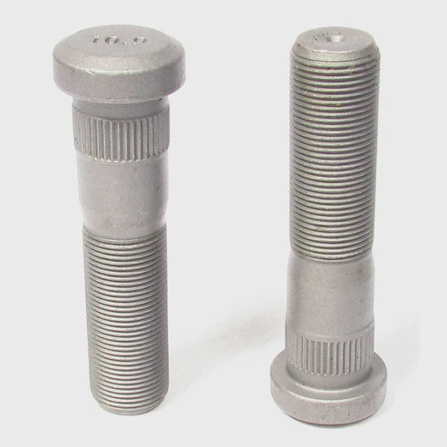 F286686 | E5997 WHEEL STUD 13-1581